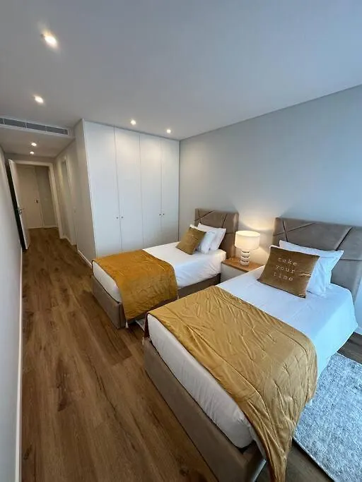 Deluxe Bay View Apartment Camara de Lobos