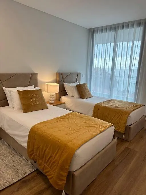 Deluxe Bay View Apartment Camara de Lobos