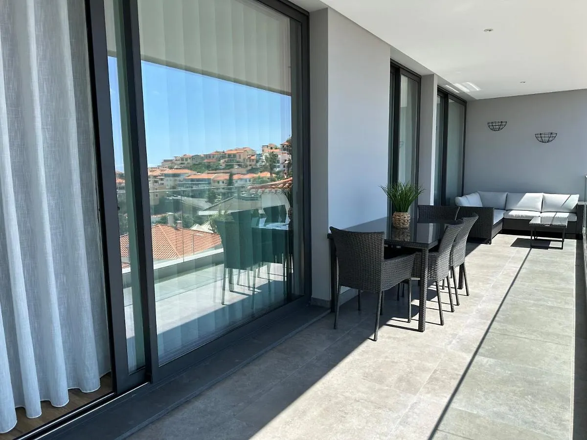 Deluxe Bay View Apartment Camara de Lobos