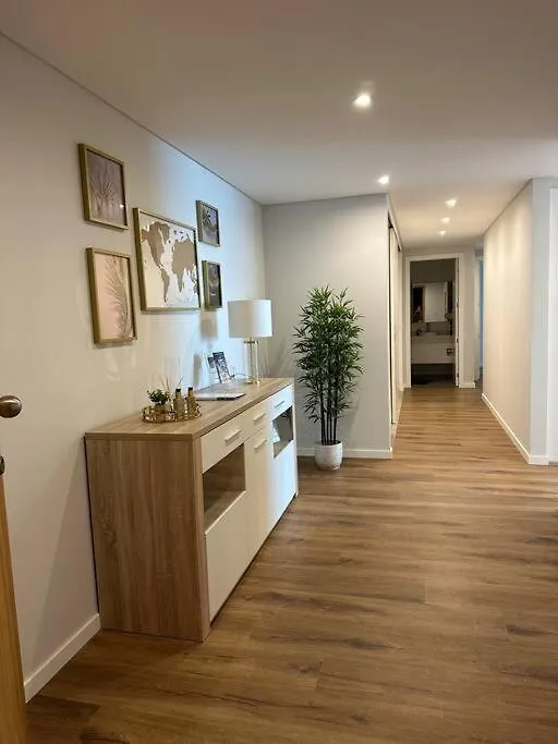 Deluxe Bay View Apartment Camara de Lobos