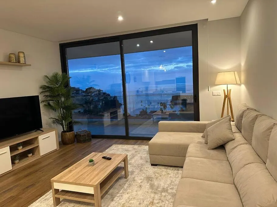 Deluxe Bay View Apartment Camara de Lobos