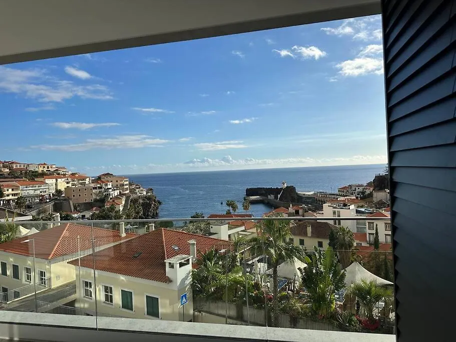 Deluxe Bay View Apartment Camara de Lobos Portugal