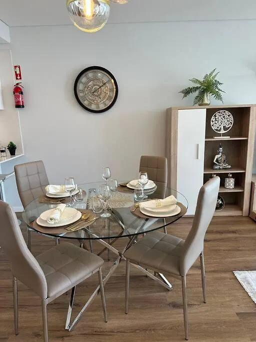 Deluxe Bay View Apartment Camara de Lobos