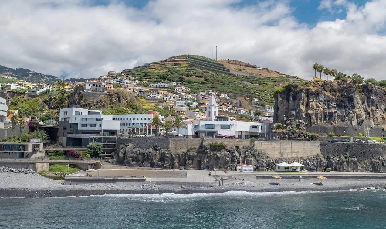 Deluxe Bay View Apartment Camara de Lobos